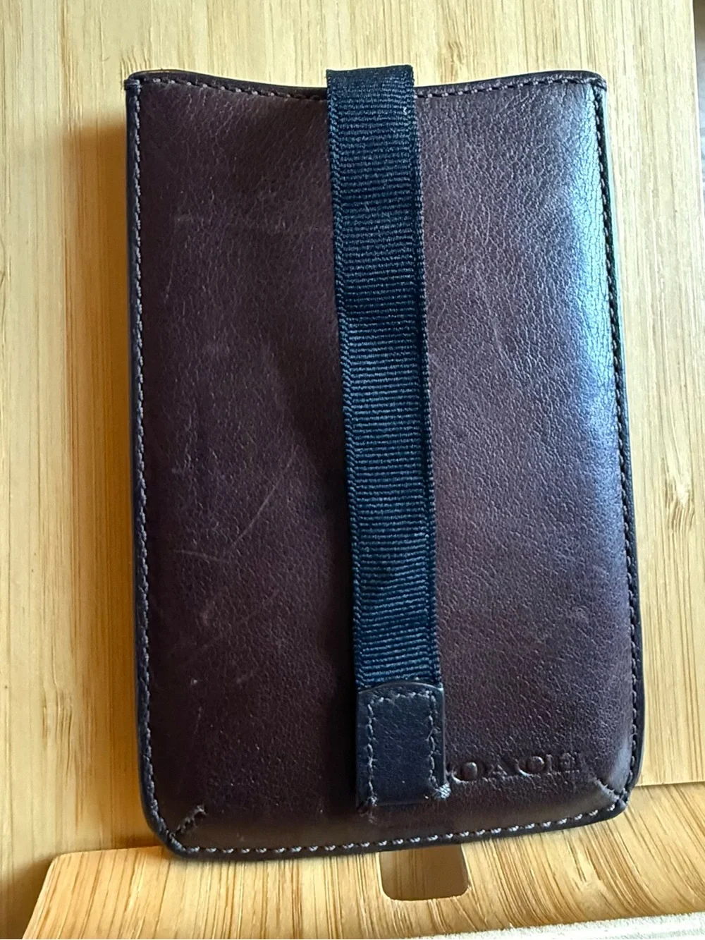 Coach phone sleek by